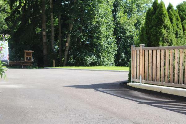 Apart Bradl Hippach Exterior foto